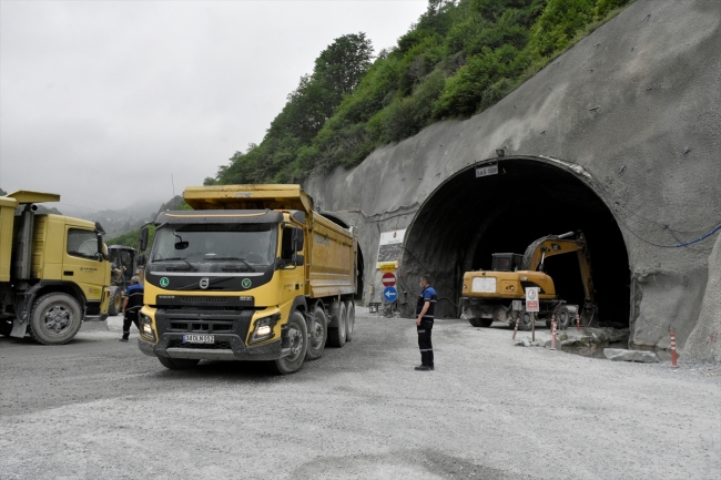 Yeni Zigana Tüneli'nin yüzde 87'si tamamlandı
